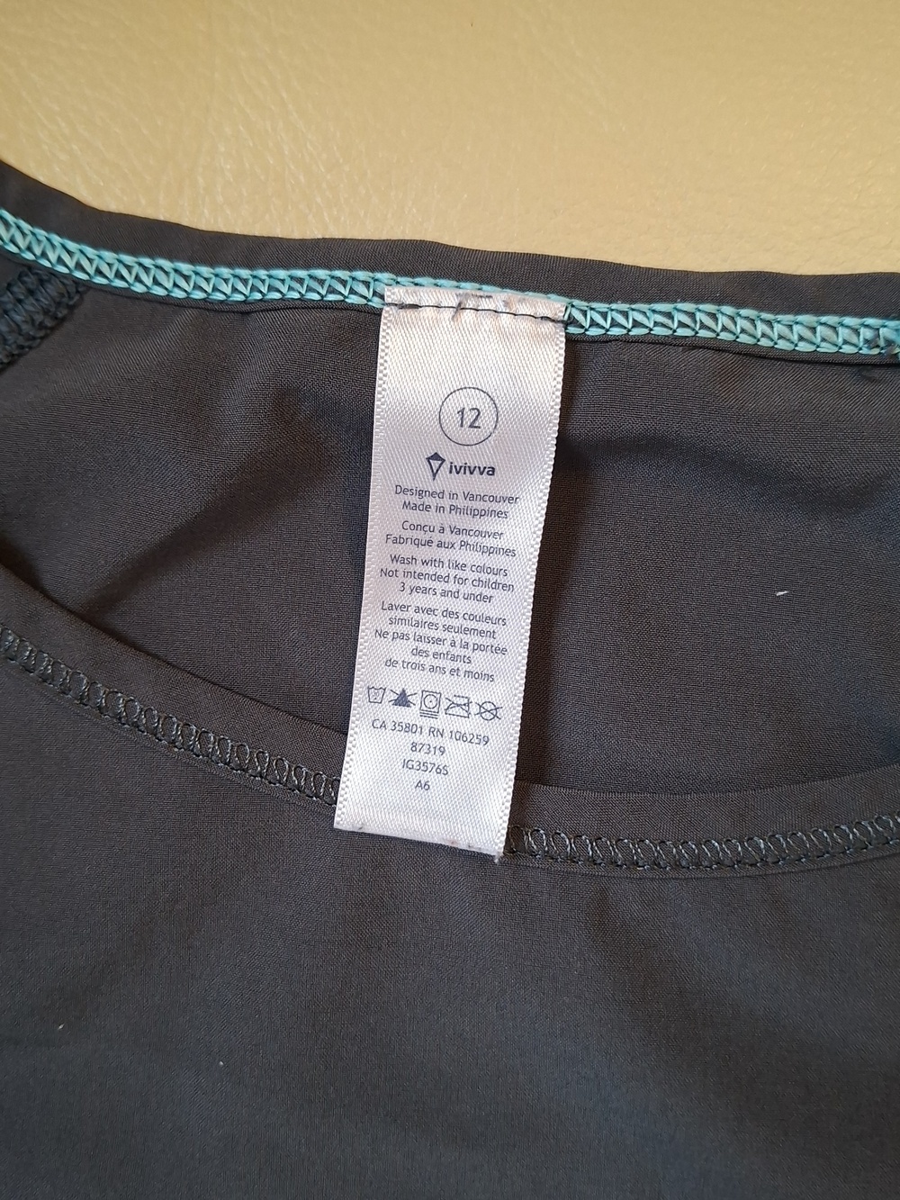 Ivivva Girl by Lululemon🍋 Run Day, Fun Day Tee grey longer t-shirt size 12 - Picture 3 of 9